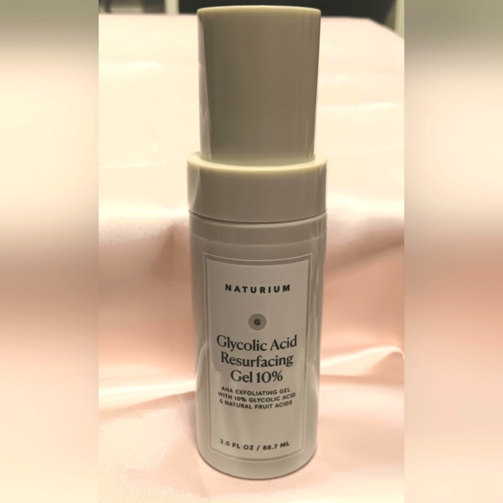 NATRIUM Glycolic Acid 10% Resurfacing Gel